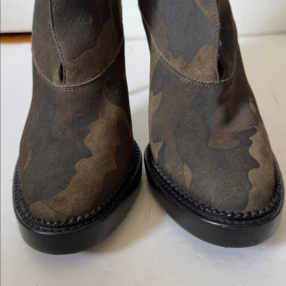 Burberry camouflage heels - Picture 8 of 13